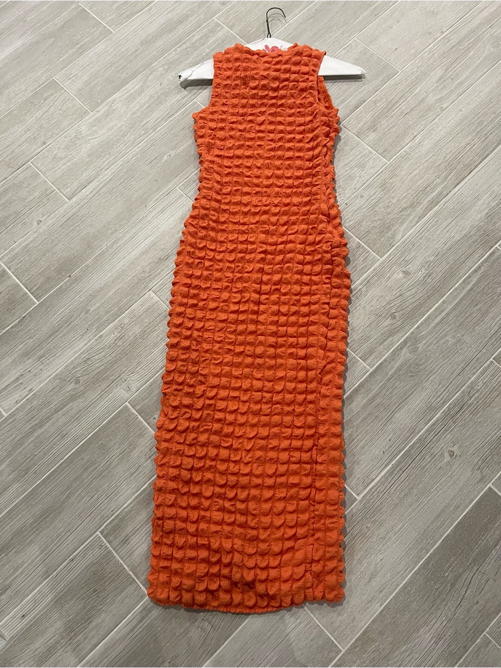 Sleeveless Orange Textured Midi Dress - Women's - Picture 2 of 5